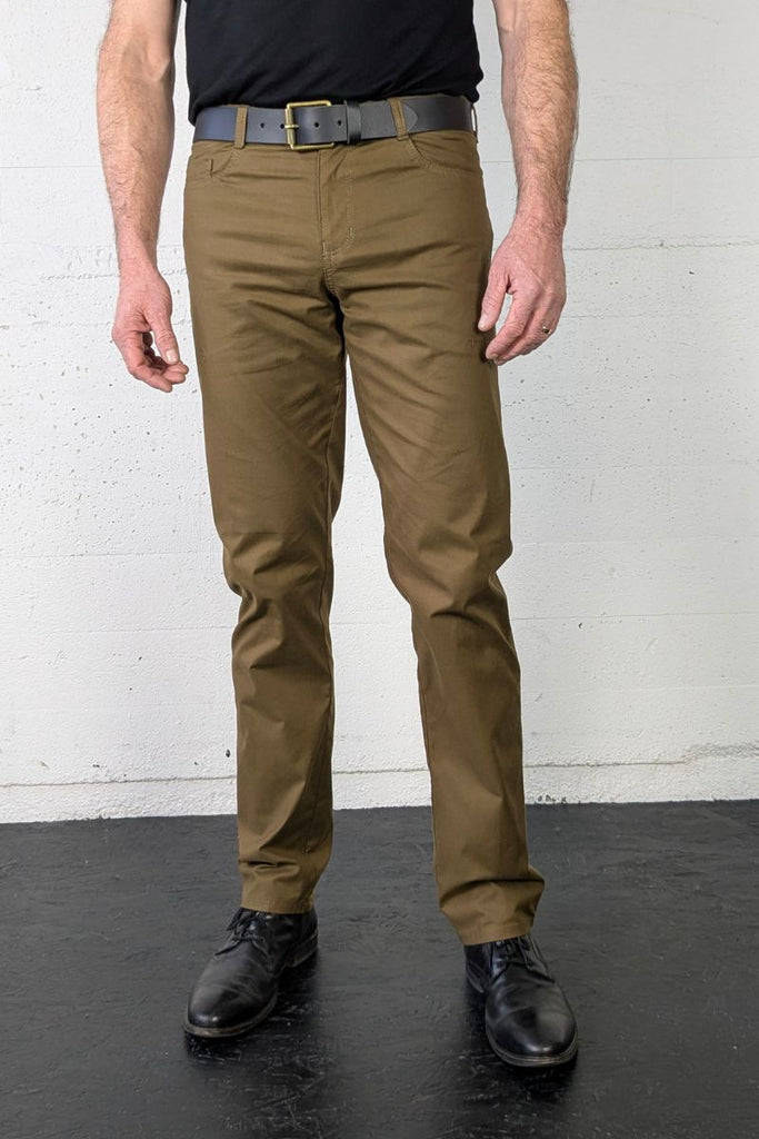 Roadster Jean Brass