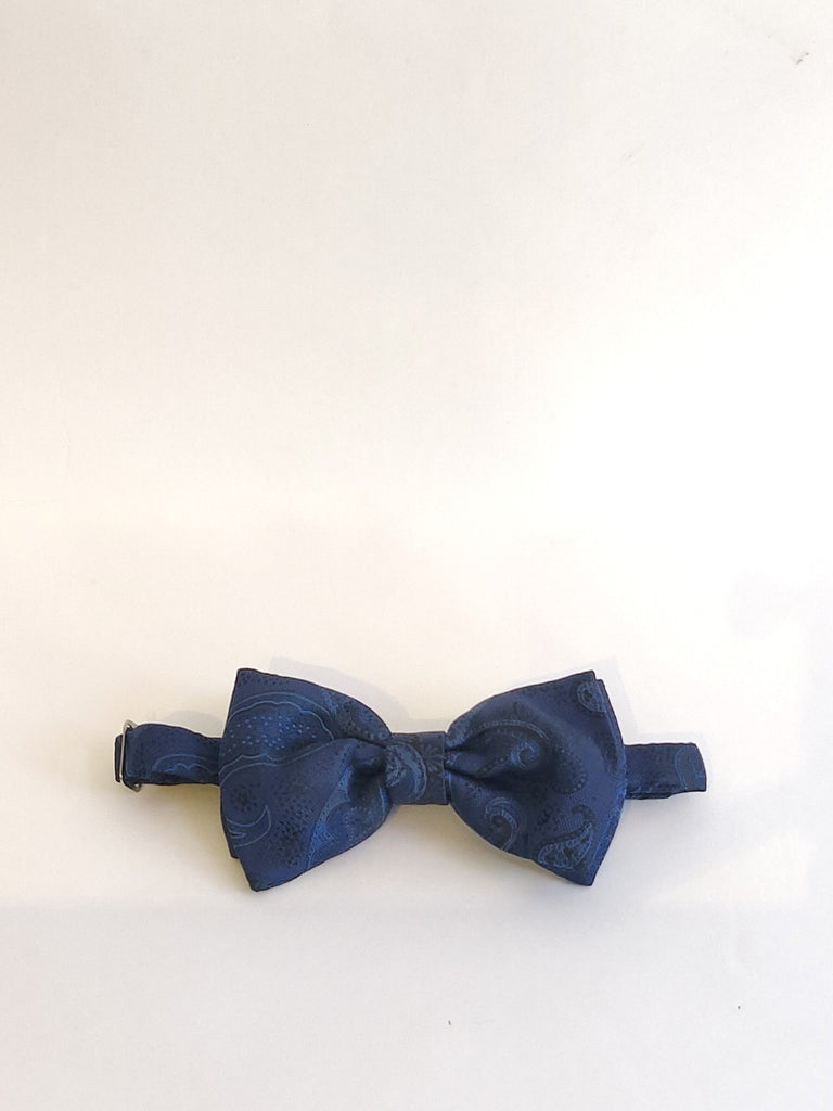 Bow Tie Navy Blue Paisley