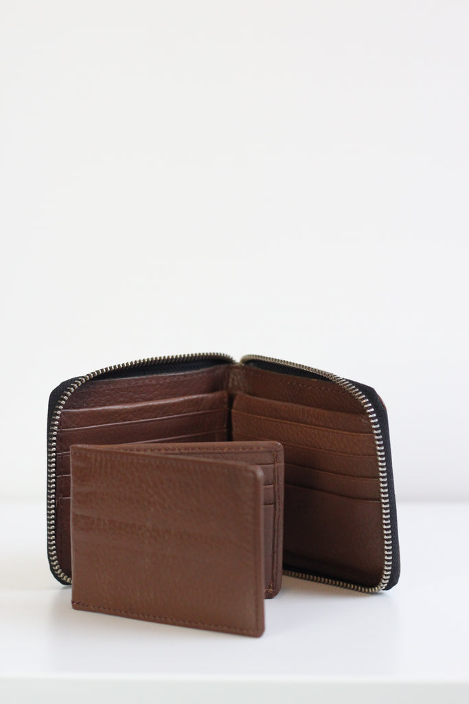 Wallet RFID Zip Around Tan