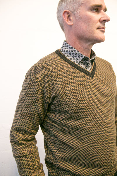 Florentino Chevron V Neck Biscuit