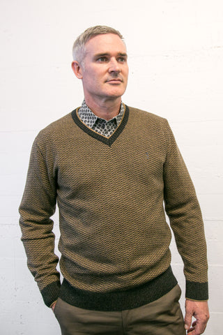 Florentino Chevron V Neck Biscuit